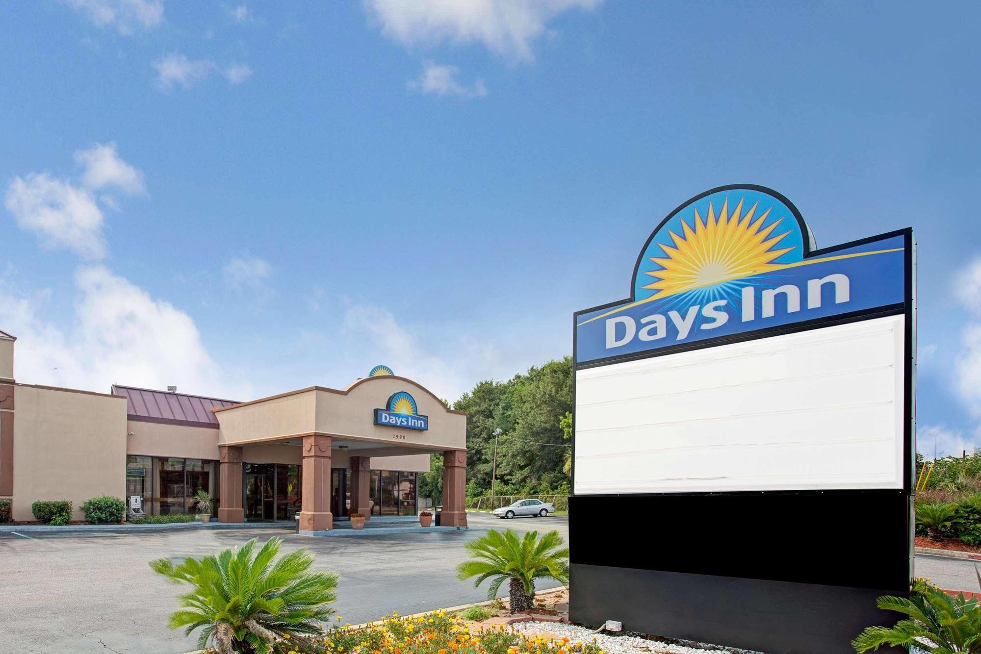 Days Inn & Suites By Wyndham Charleston Airport West North Charleston Luaran gambar