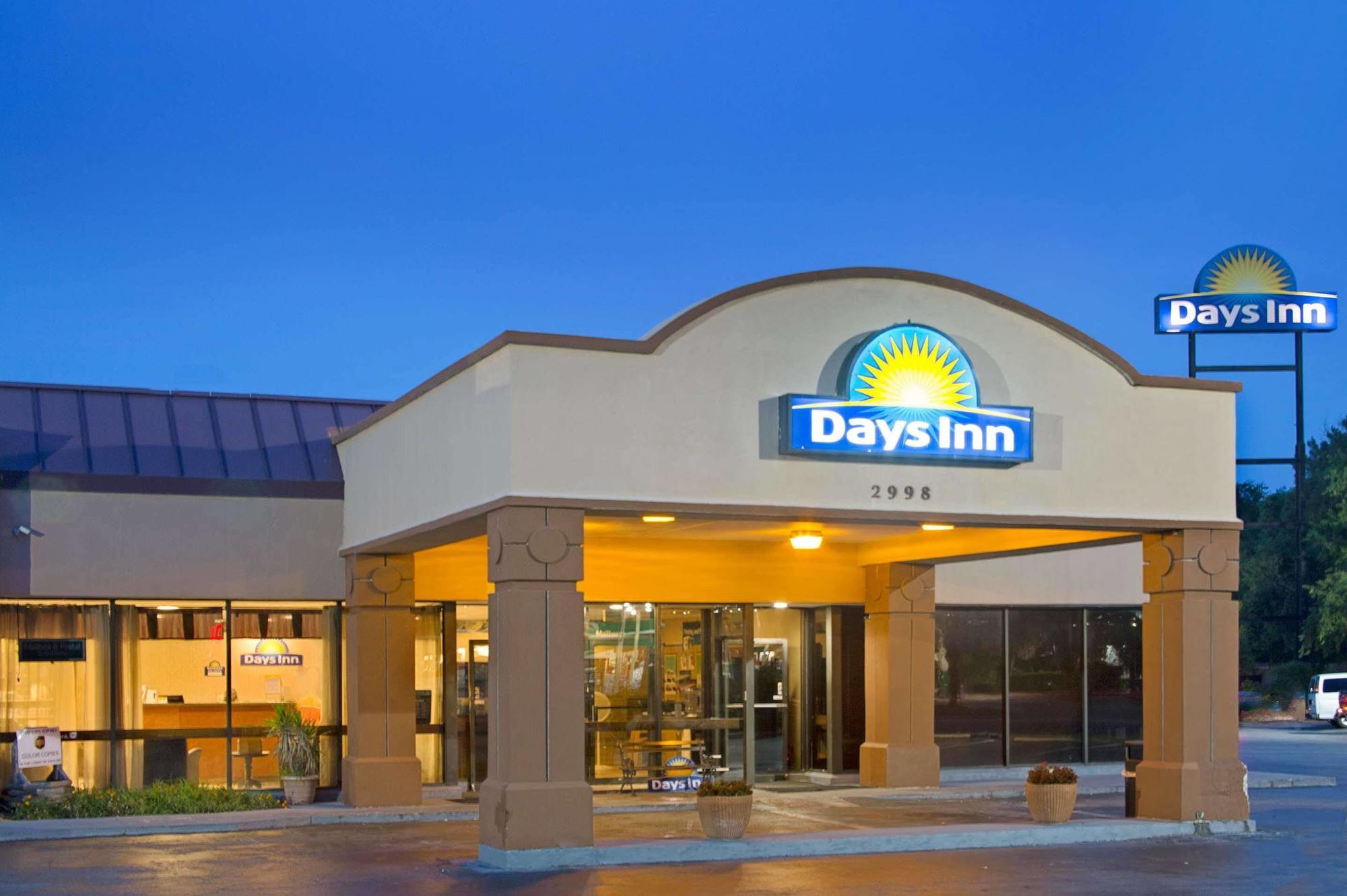 Days Inn & Suites By Wyndham Charleston Airport West North Charleston Luaran gambar